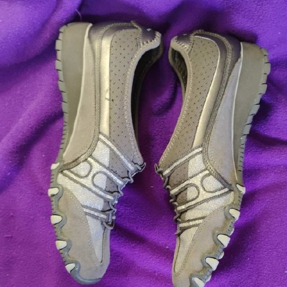Skechers Taupe and Gray Athletic Shoes - Picture 6 of 7